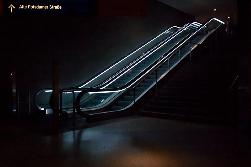 berlin - escalator